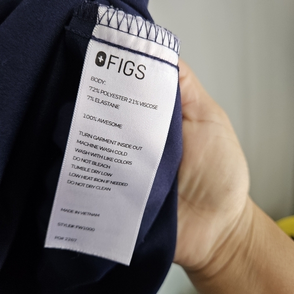 Figs XS dark blue top scrub - Picture 3 of 6